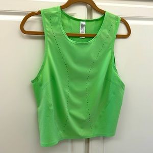 Lululemon crop tank